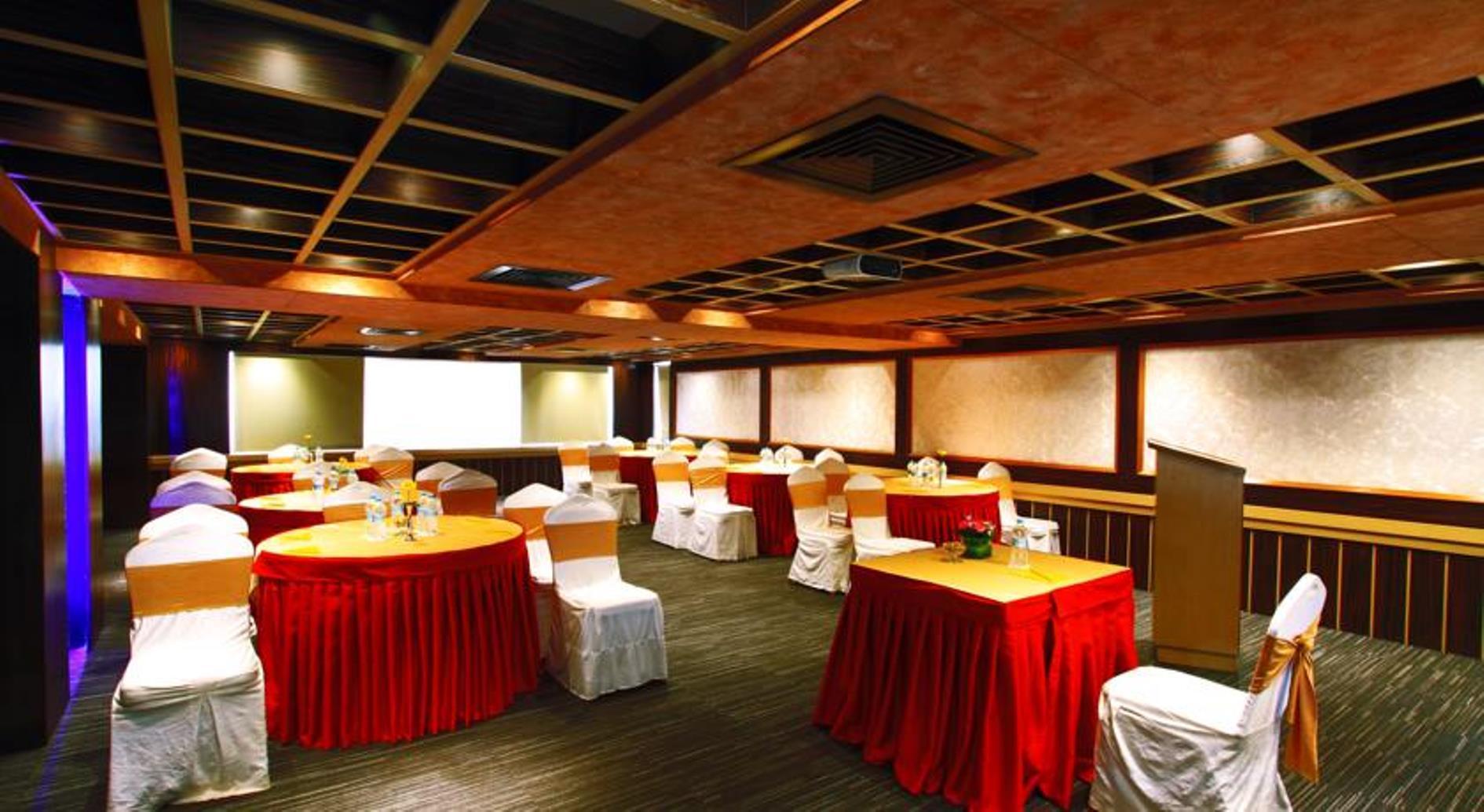 Iris The Business Hotel Bangalore Bagian luar foto